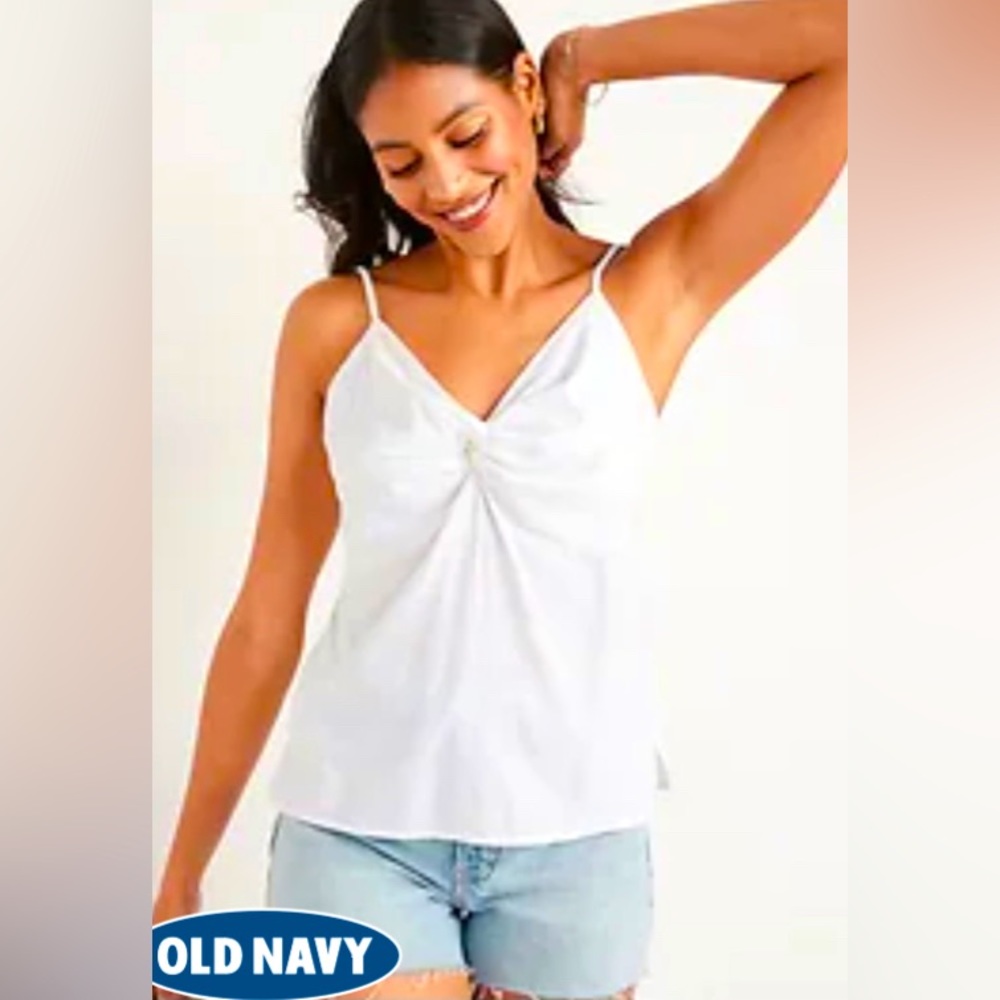 Fitted Twist-Front Cami Top for Women